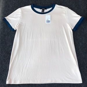 ‼️BRAND NEW Forever 21 T-shirt